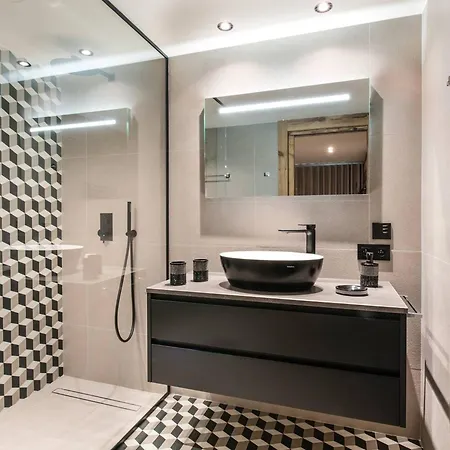 Luxe 5* Pour 14 Pers. A La Rosiere Avec Hammam Chalet Montvalezan
